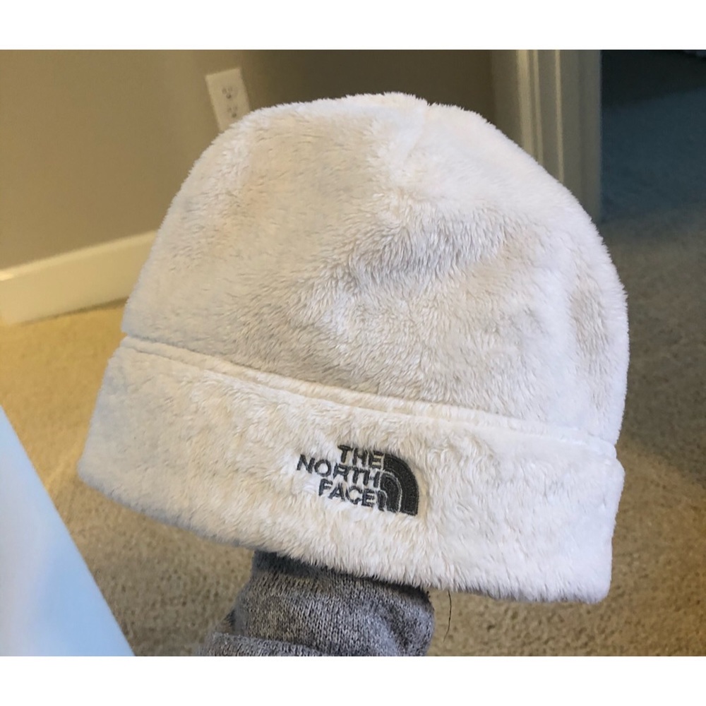 Adult- white fleece beanie